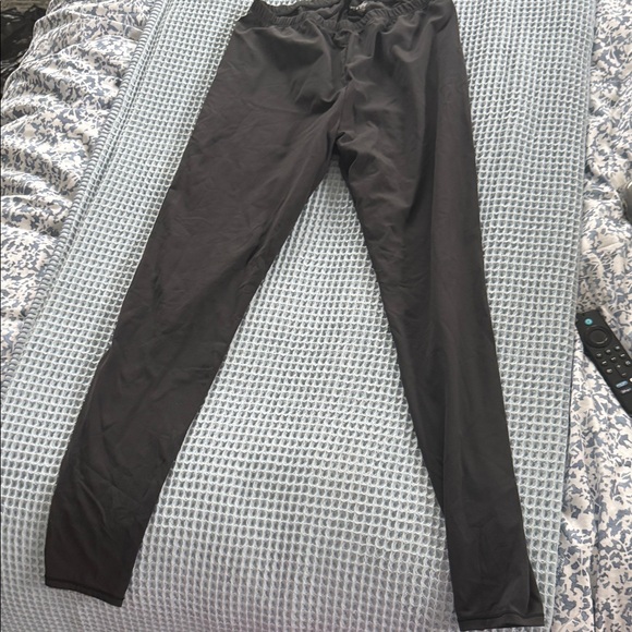 SKIMS Pants - SKIMS Black Leggings